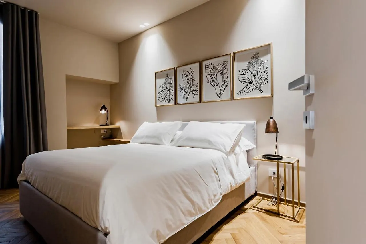 Ferrini Home - Etnea Heritage Catania 0*,  Italy